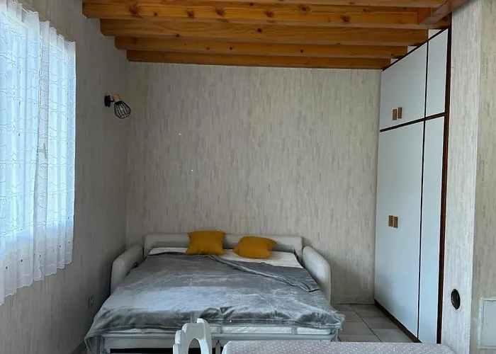 Holiday home L'ains'tant Present