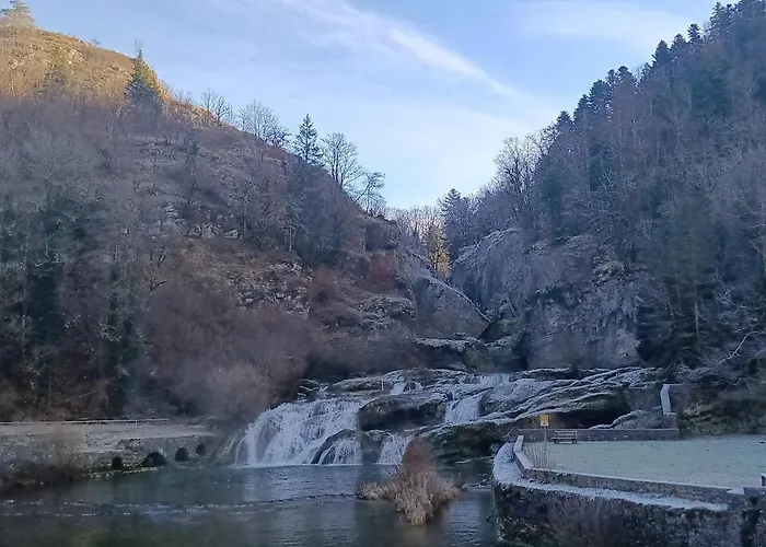 Holiday home L'ains'tant Present Sirod