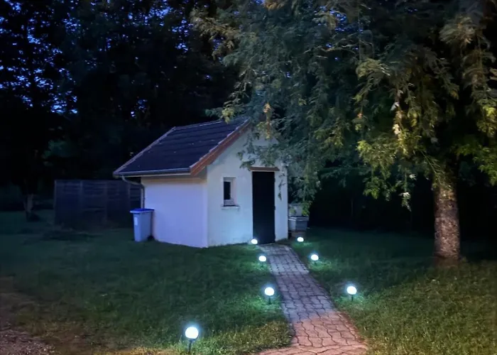 Holiday home L'ains'tant Present Sirod